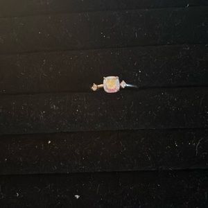 Oomiay iridescent sterling silver ring